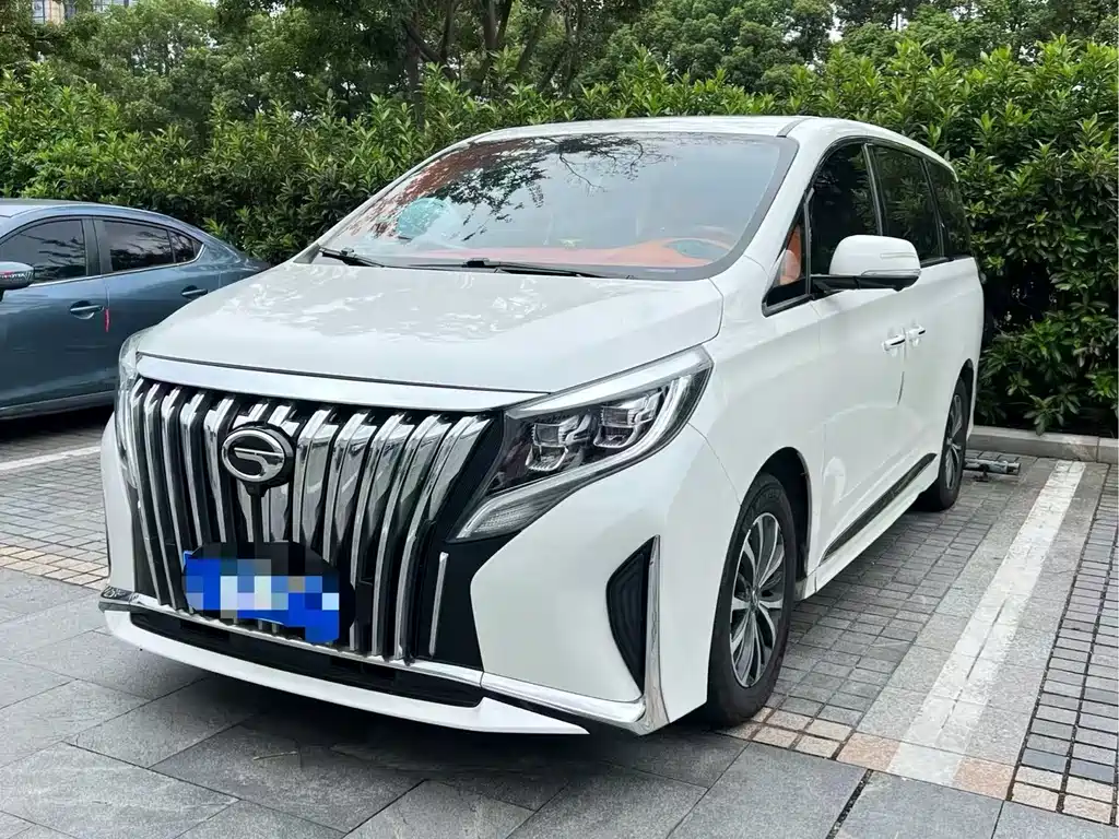GAC Motor Trumpchi M8