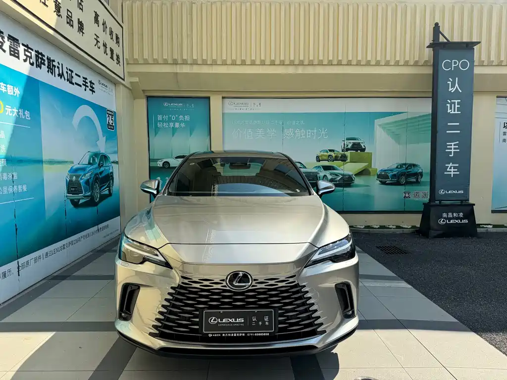 Lexus RX — миниатюра 2