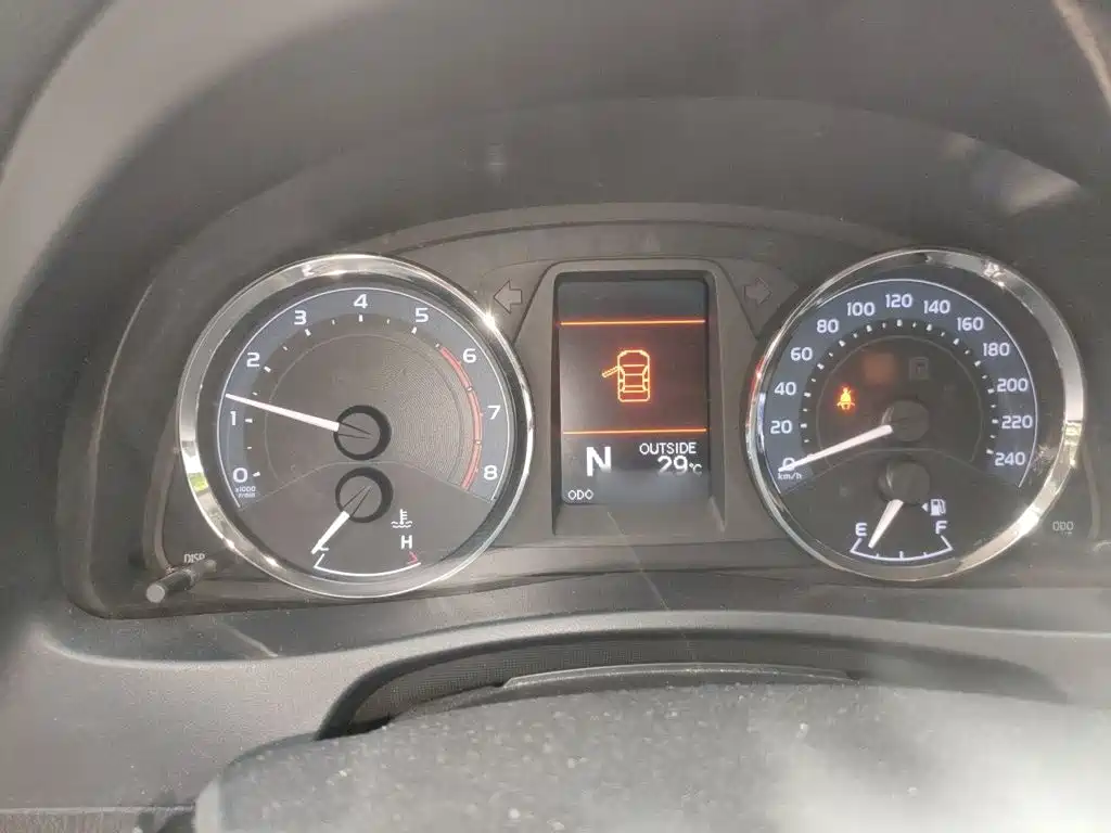 Toyota Corolla — миниатюра 4