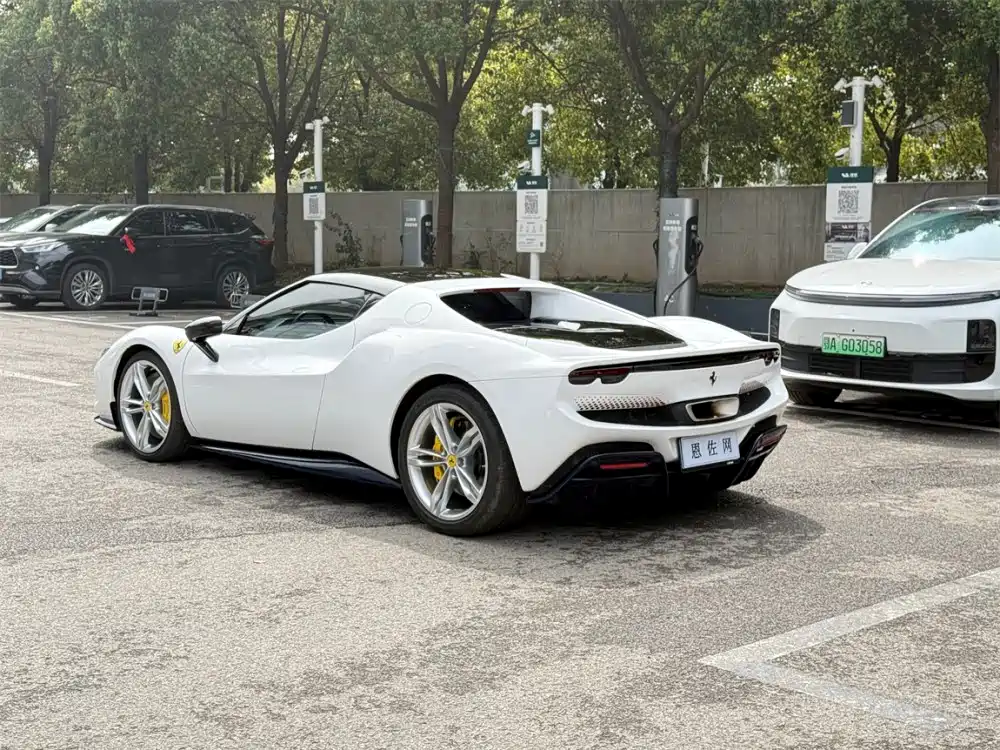 Ferrari 296 — миниатюра 19