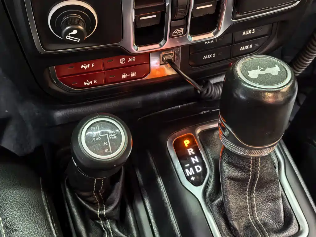 Jeep Wrangler PHEV — миниатюра 19