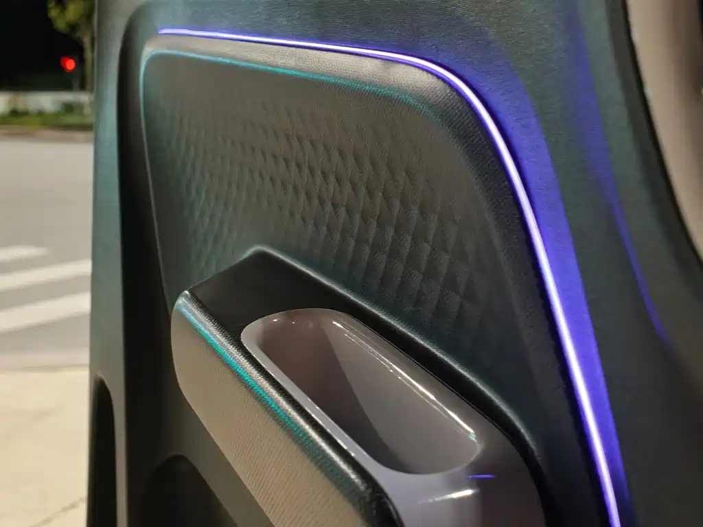 Wuling MINIEV — миниатюра 23