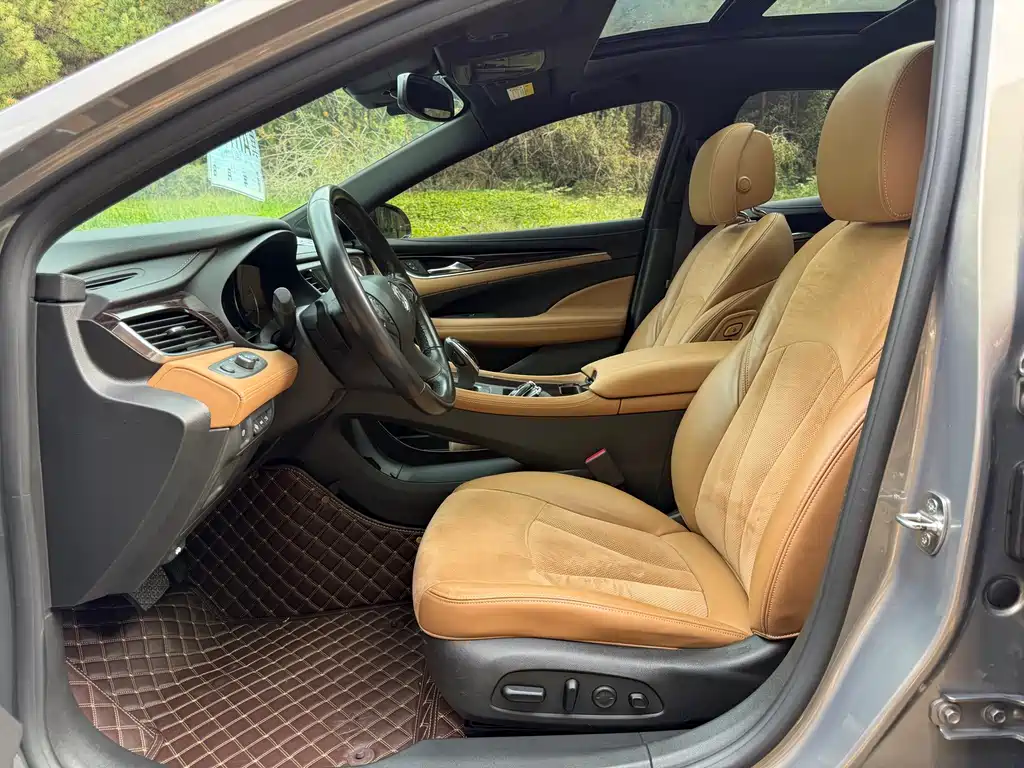 Buick LaCrosse — миниатюра 5