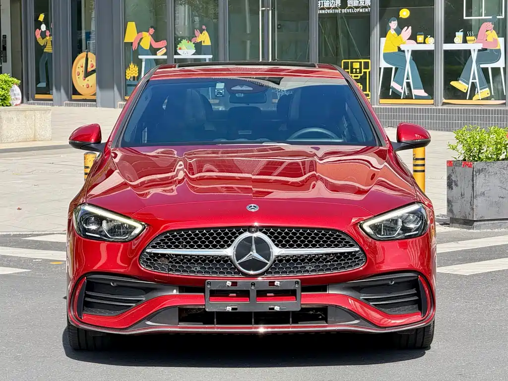 Mercedes-Benz C-Class — миниатюра 2