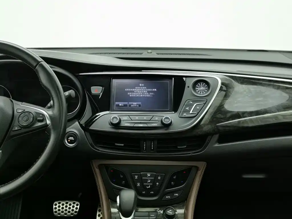 Buick Envision Plus — миниатюра 12