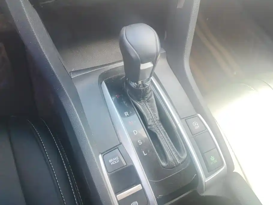 Honda Civic — миниатюра 16