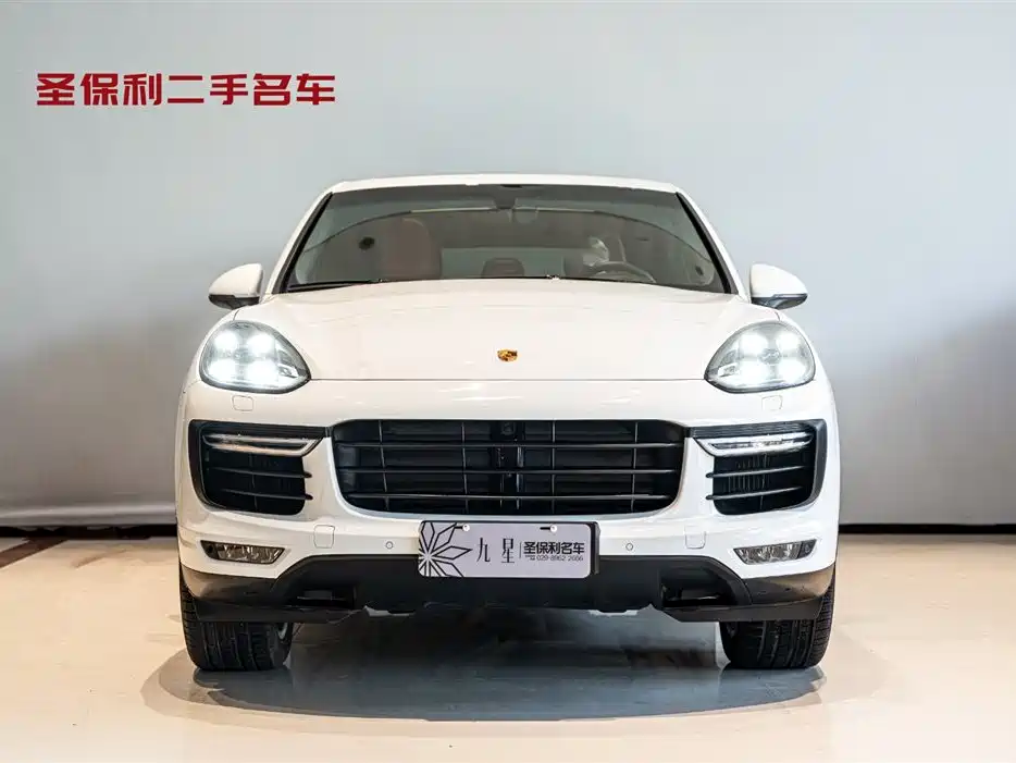 Porsche Cayenne 2016 Cayenne Turbo 4.8T
