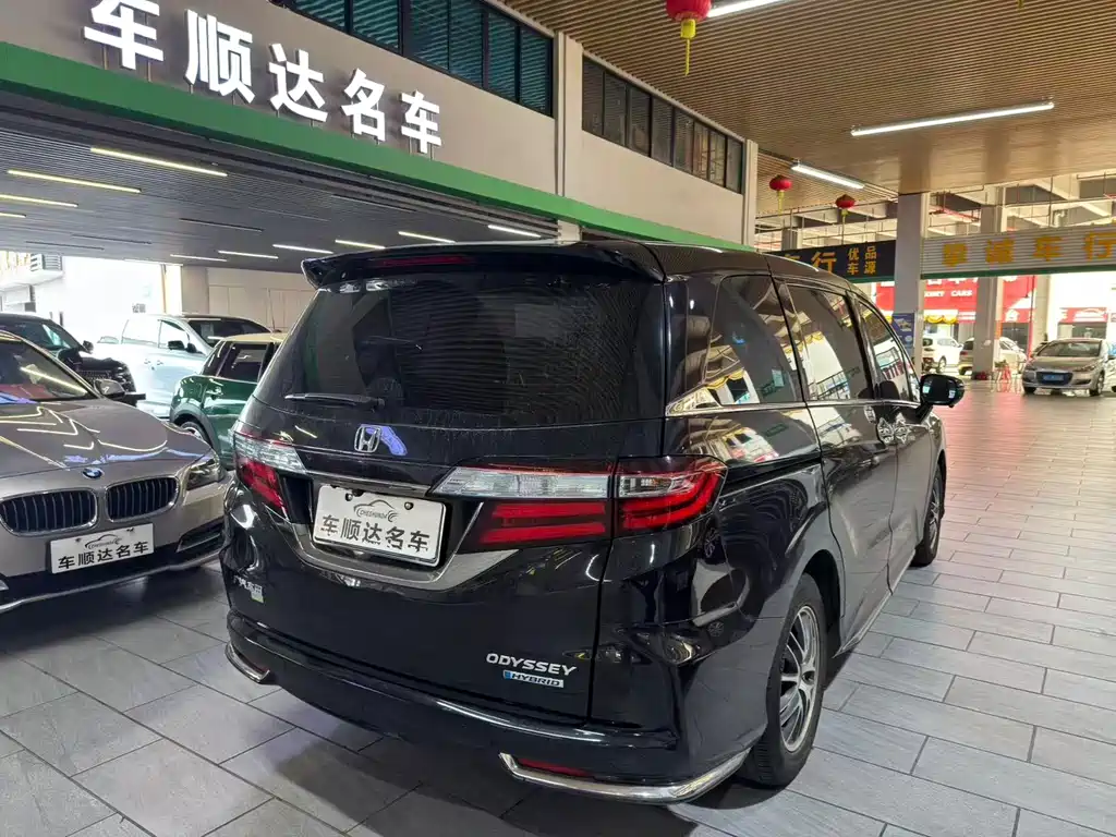 Honda Odyssey — миниатюра 4