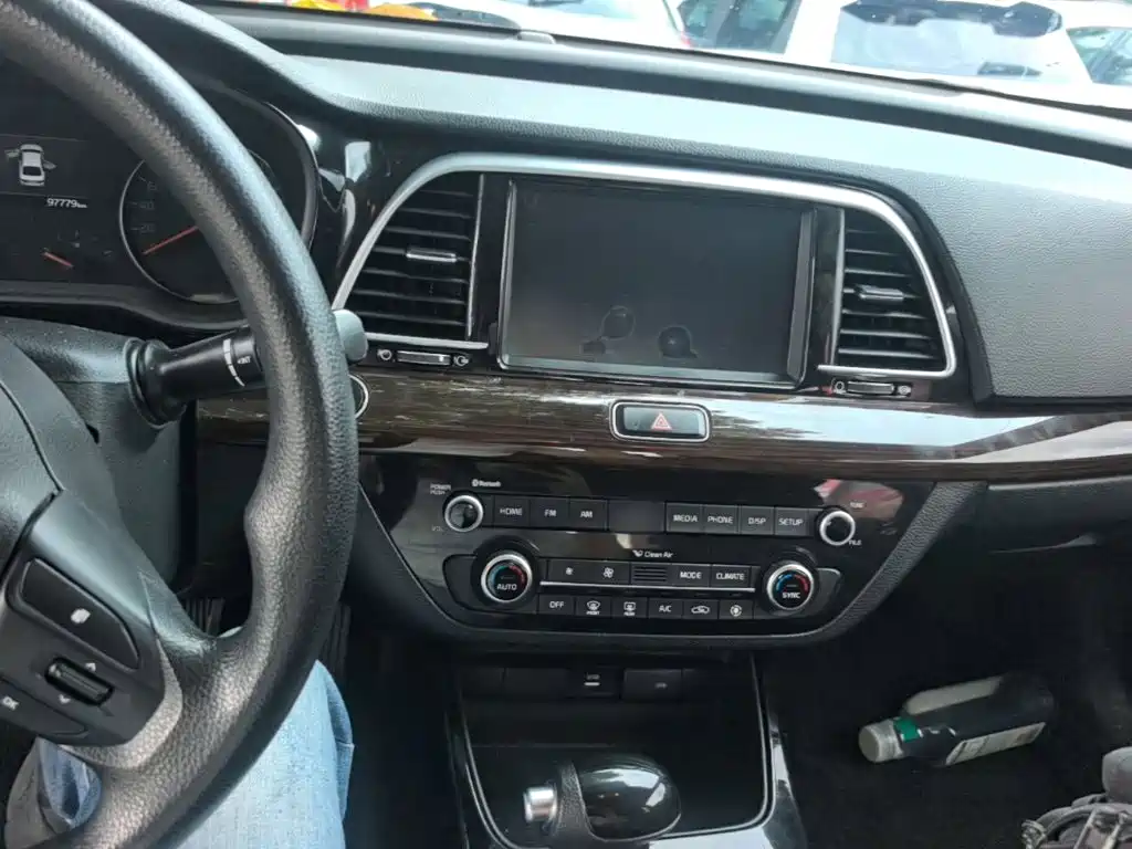 Kia K4 — миниатюра 10