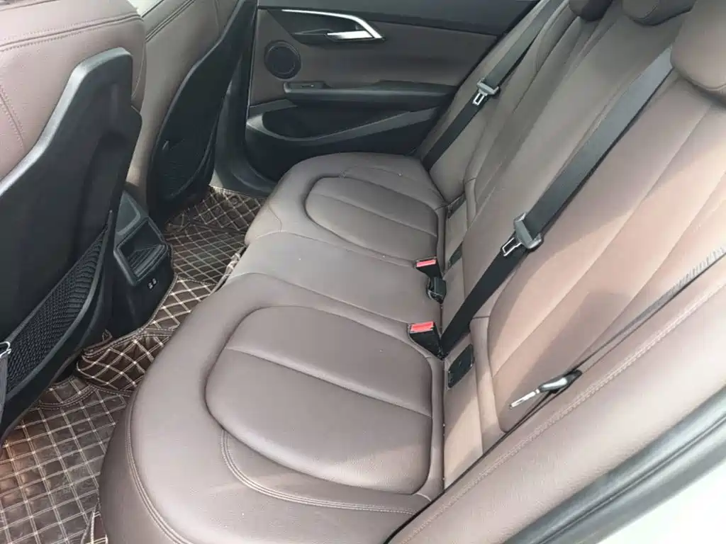 BMW 1 Series — миниатюра 17