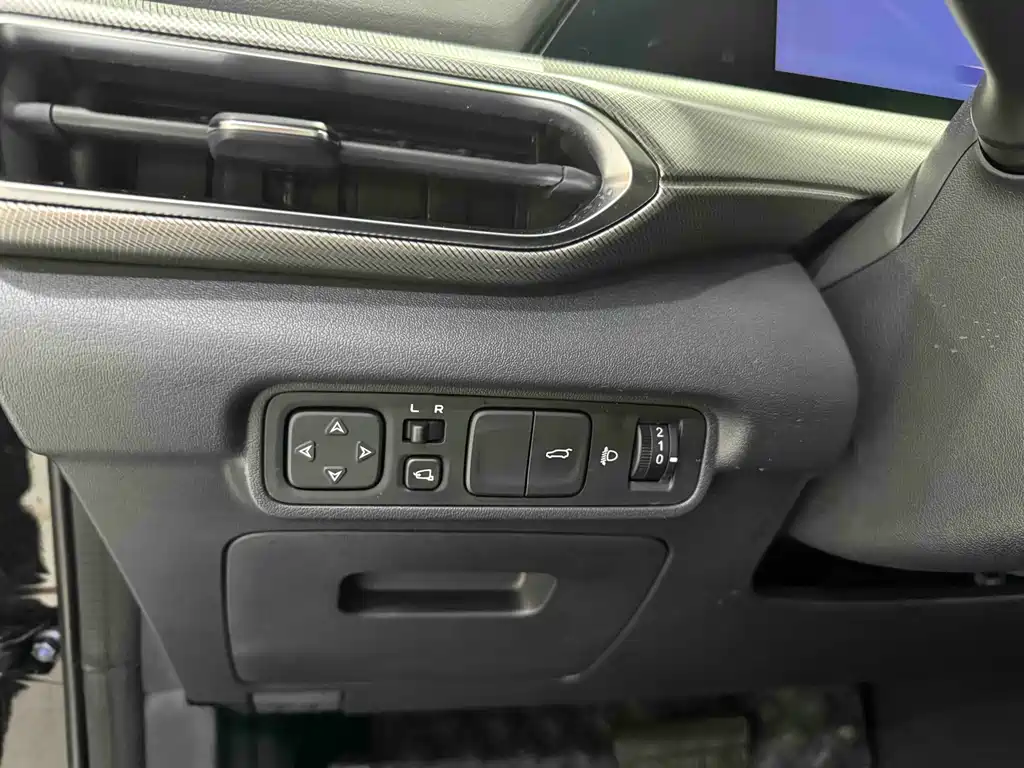 Changan UNI-T 1.5T Flagship Type, фото 8