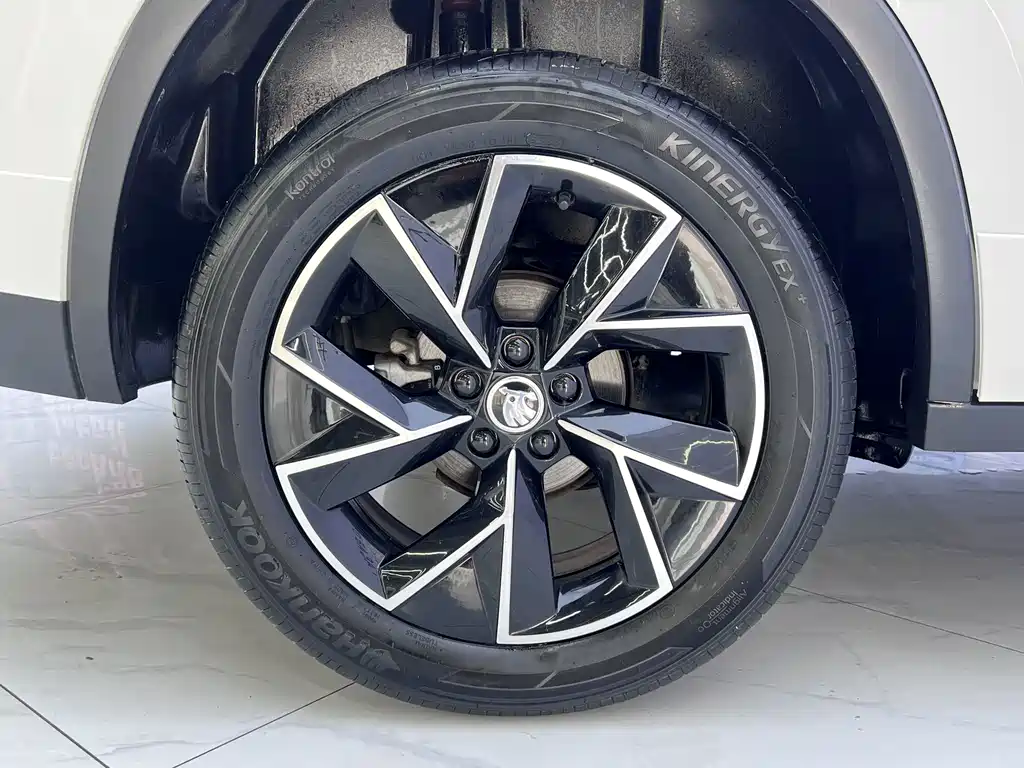 Skoda Kamiq — миниатюра 19