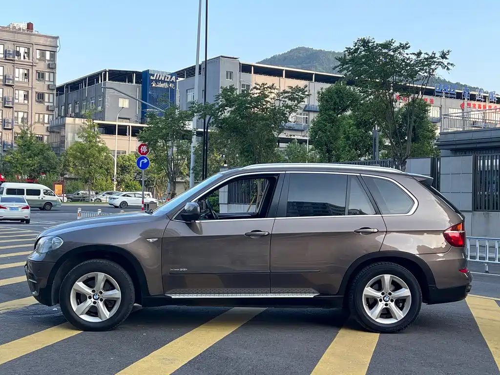 BMW X5 (Import) — миниатюра 4