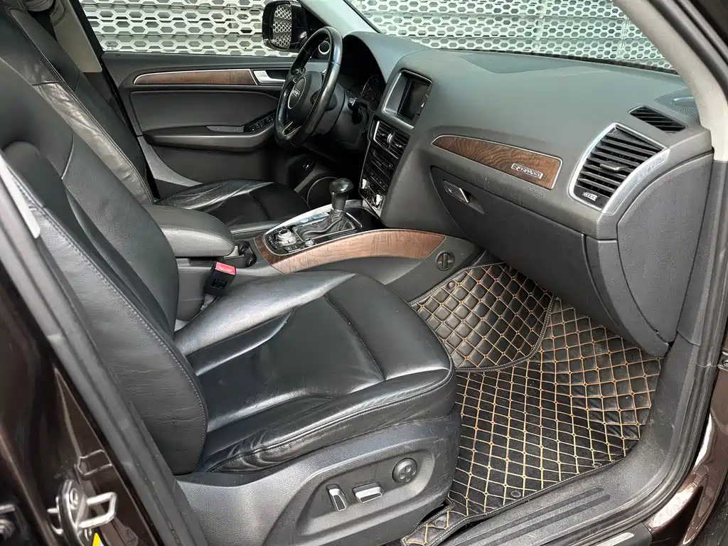 Audi Q5 — миниатюра 12