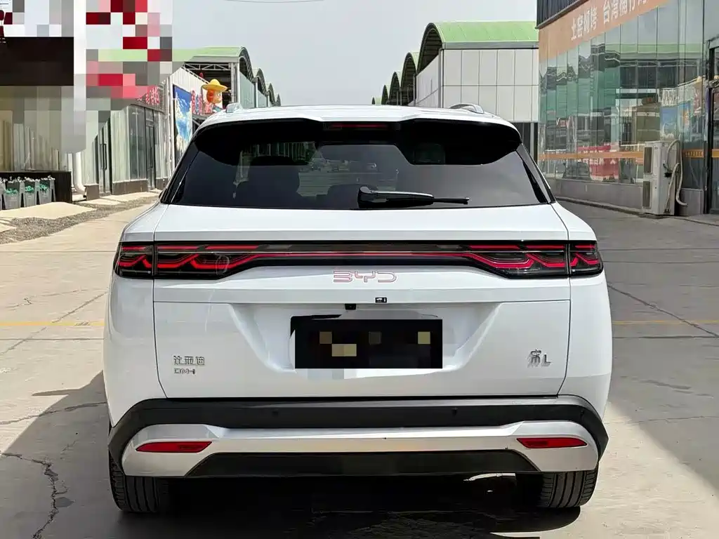 BYD L DM-i — миниатюра 3