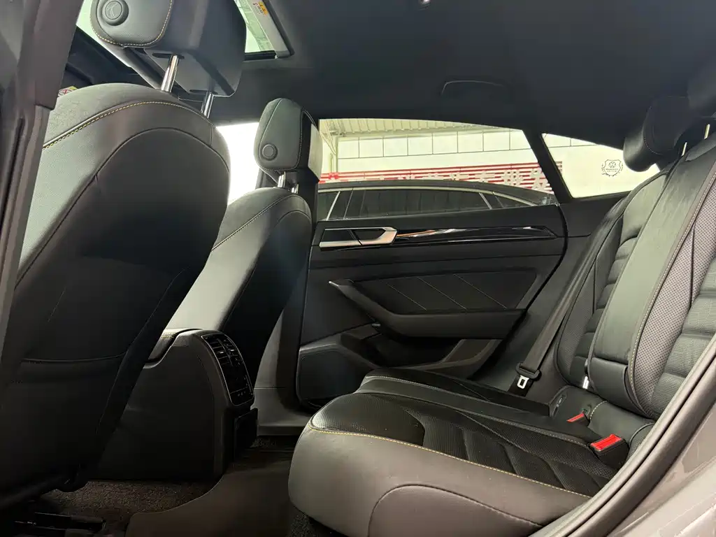 Volkswagen CC — миниатюра 6