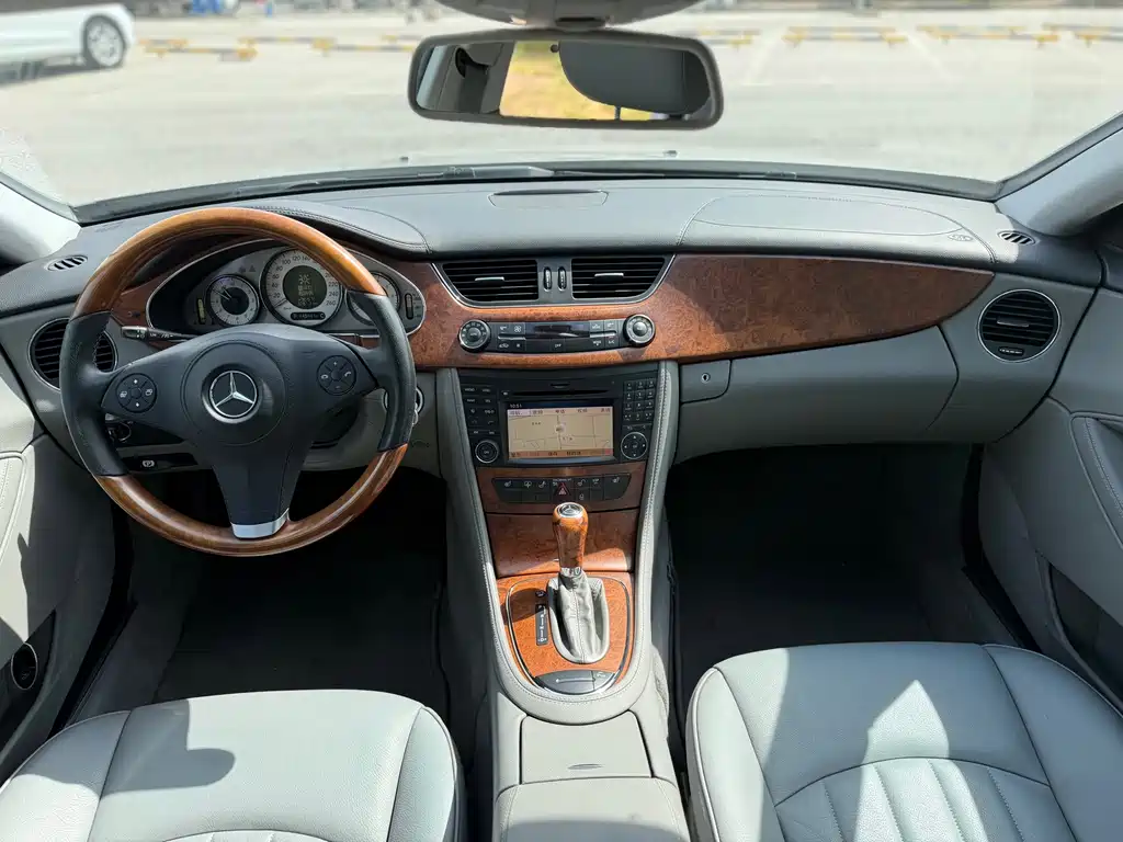 Mercedes-Benz CLS — миниатюра 18