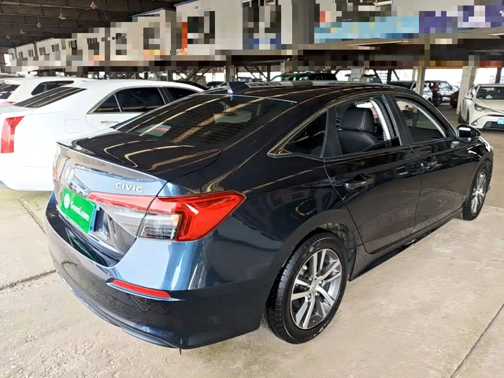 Honda Civic — миниатюра 7