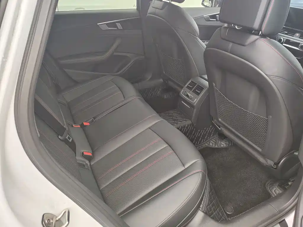 Audi A4L — миниатюра 6
