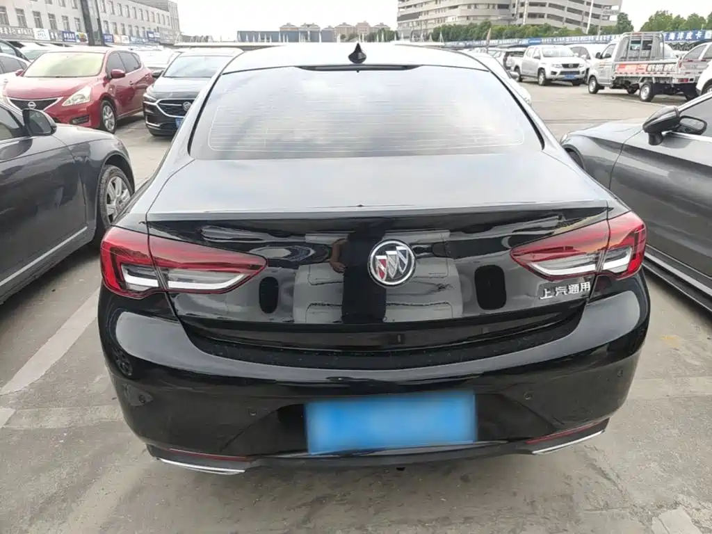 Buick Regal — миниатюра 6