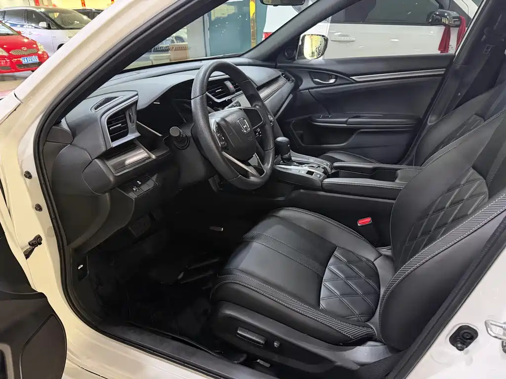 Honda Civic — миниатюра 6