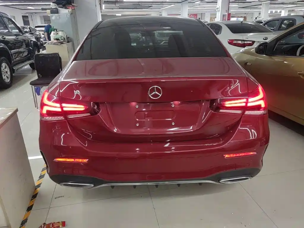 Mercedes-Benz A-Class — миниатюра 6