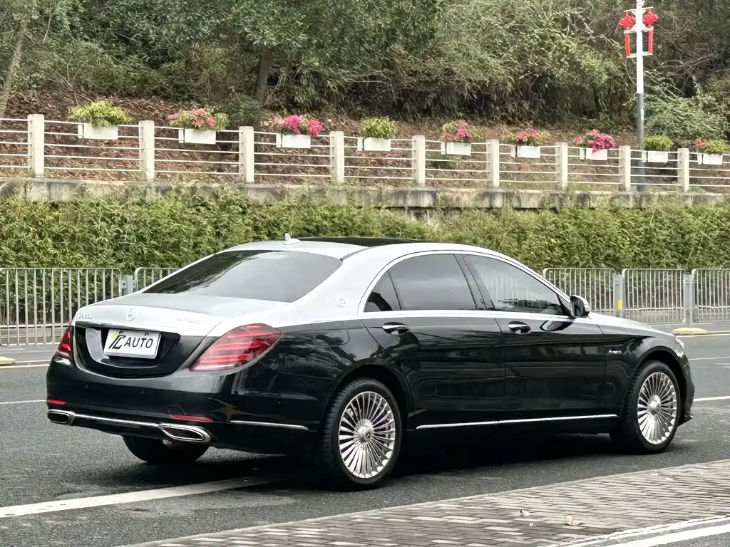 MERCEDES-BENZ S CLASS