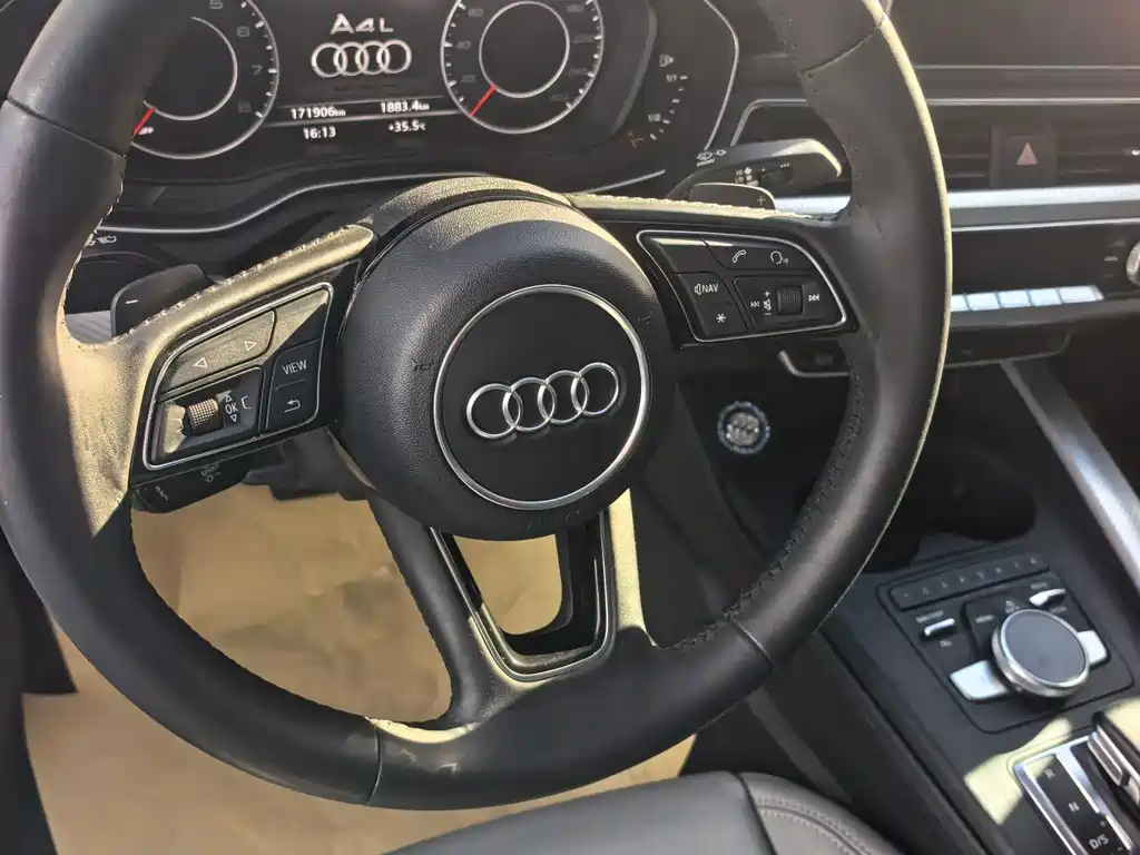 Audi A4L — миниатюра 8