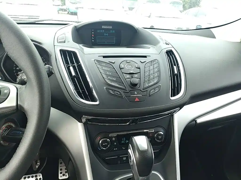 Ford Kuga — миниатюра 13
