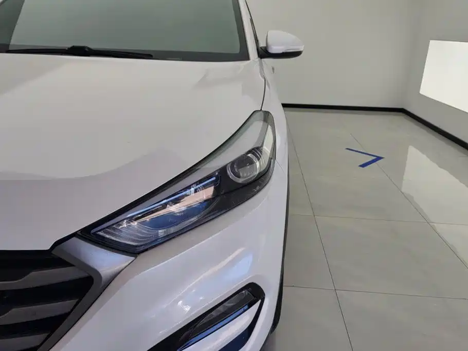 Hyundai Tucson — миниатюра 5