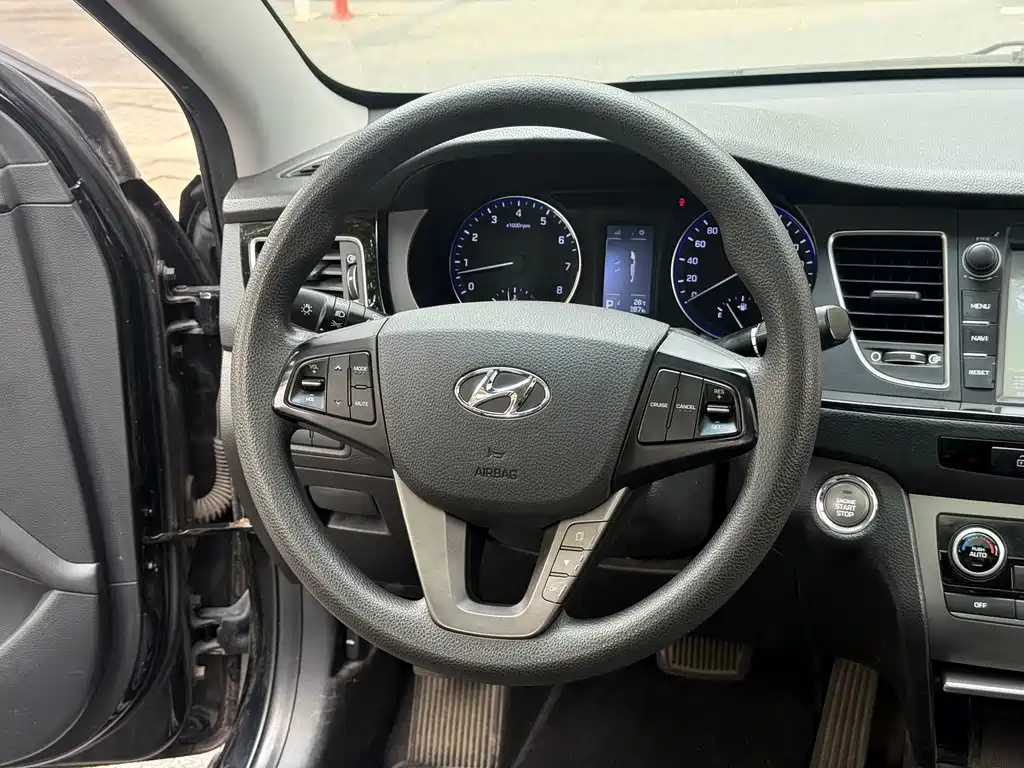 Hyundai Mistra — миниатюра 6