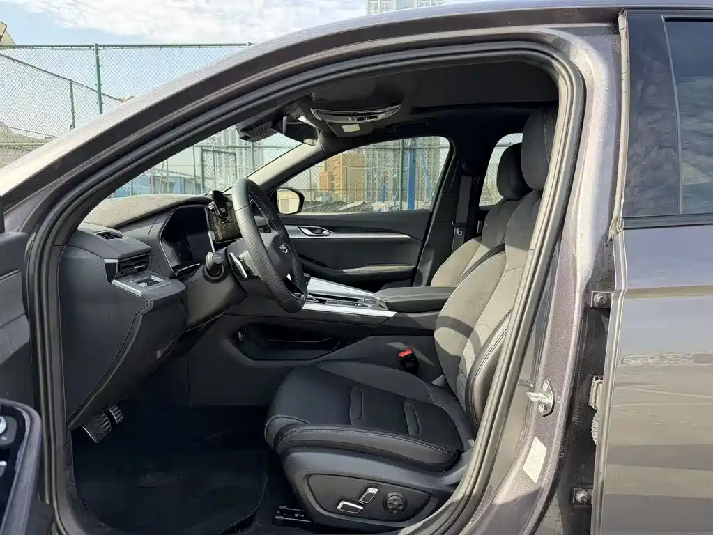 GEELY AUTOMOBILE XINGRUI