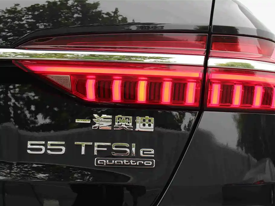 Audi A6L New Energy — миниатюра 15