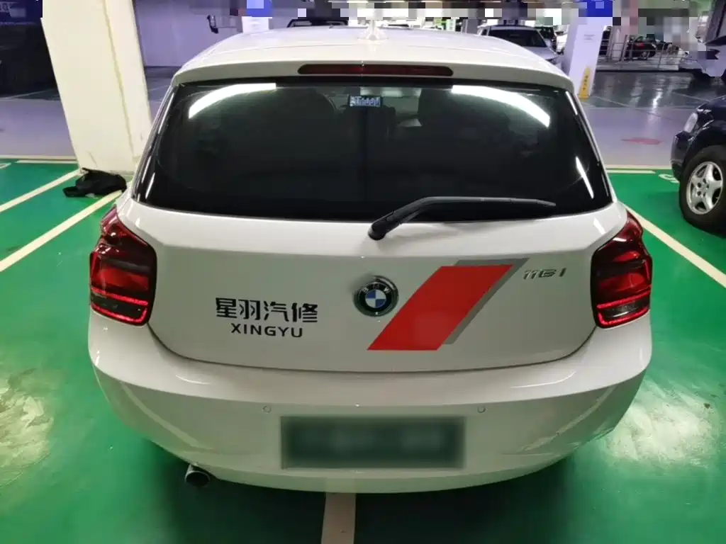 BMW 1 Series (Import) — миниатюра 6