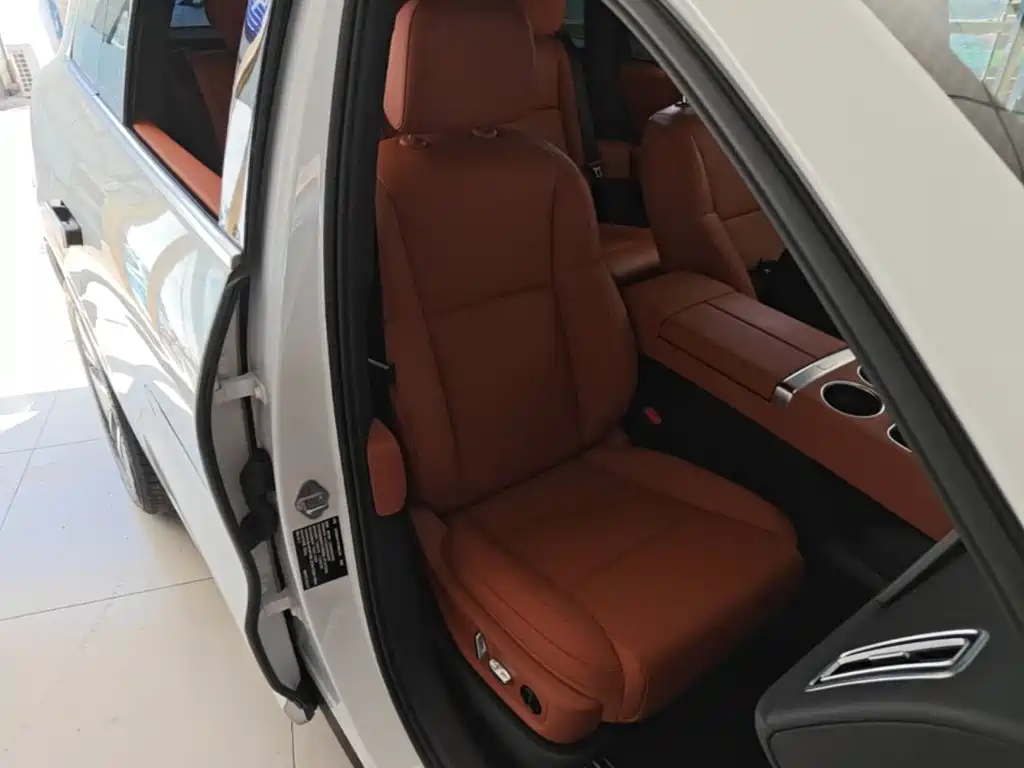 Li Auto Li L6 — миниатюра 25