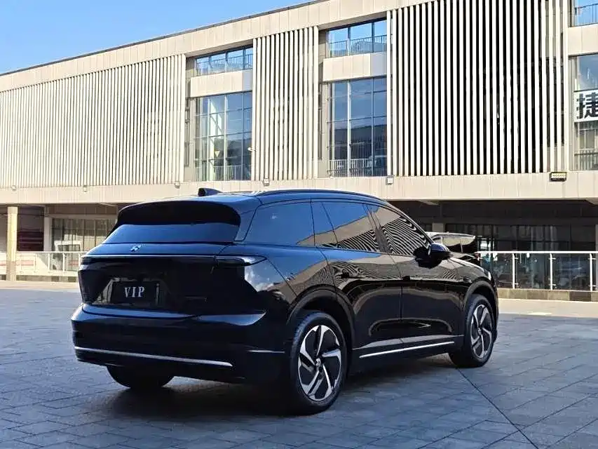 NIO ES6 — миниатюра 7