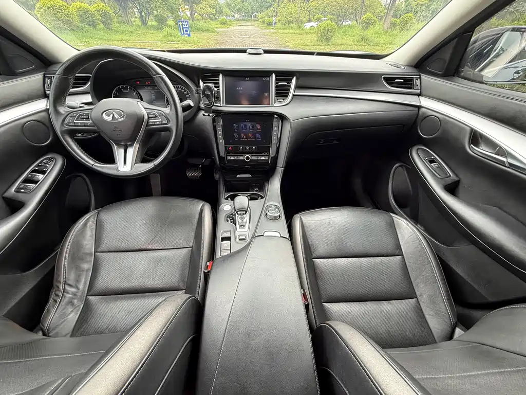 Infiniti QX50 — миниатюра 11