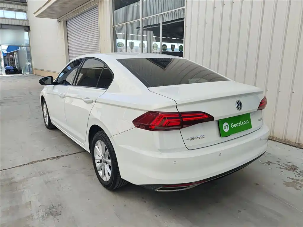 Volkswagen Bora 2020 1.5L AT Comfort