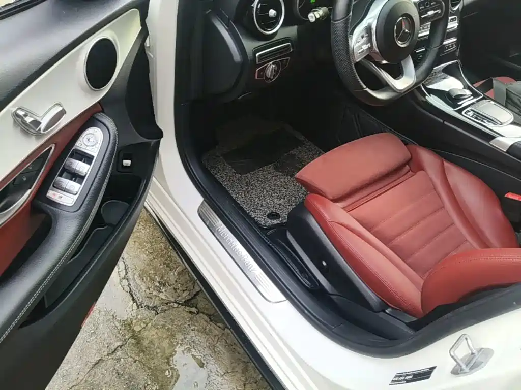 Mercedes-Benz C-Class — миниатюра 16