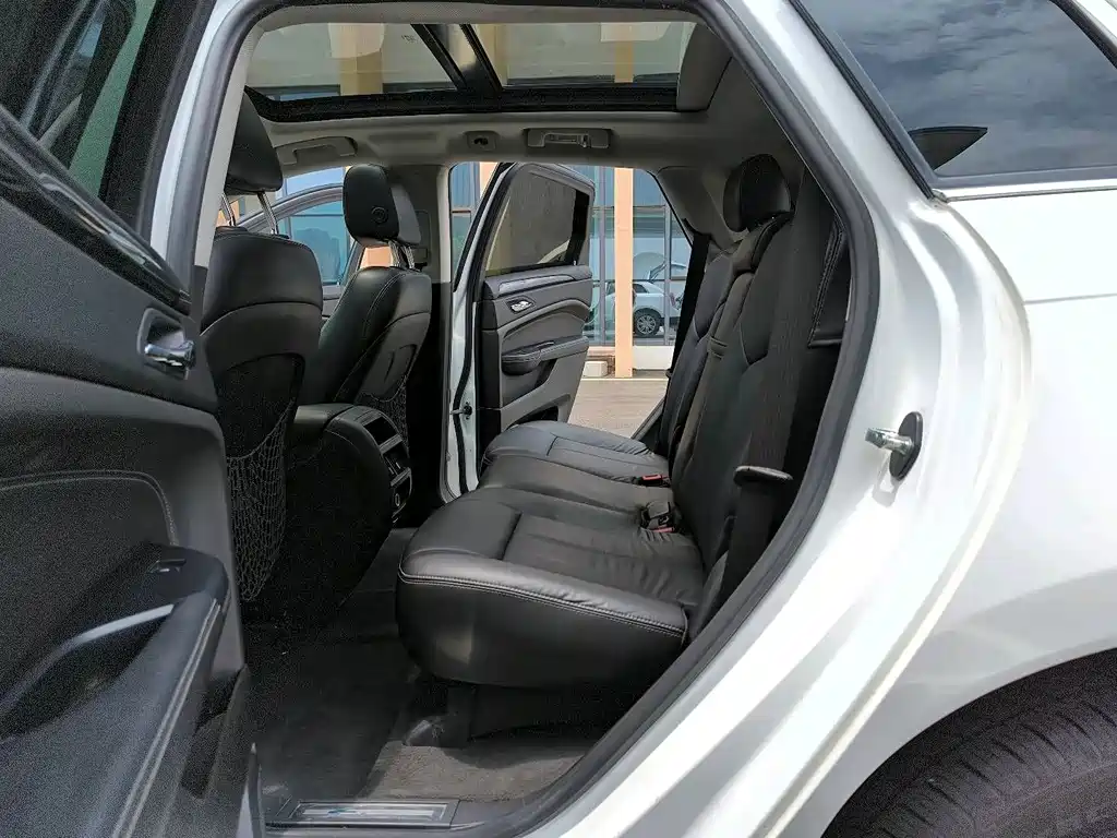 Cadillac SRX 2013 3.0L Comfort