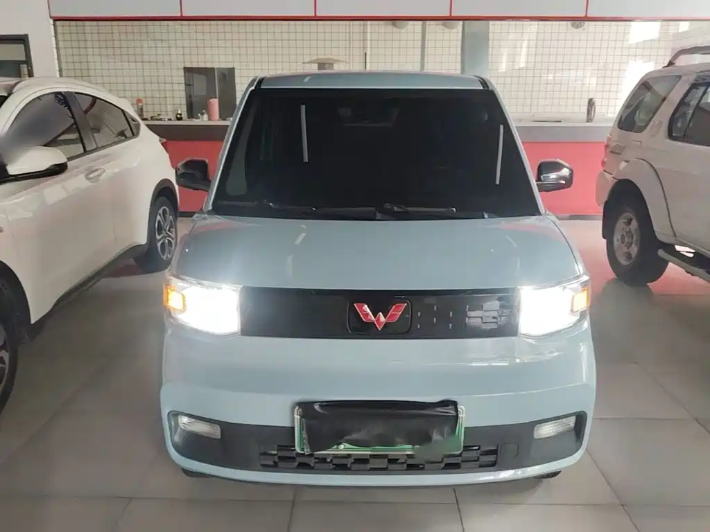 Wuling MINIEV — миниатюра 3