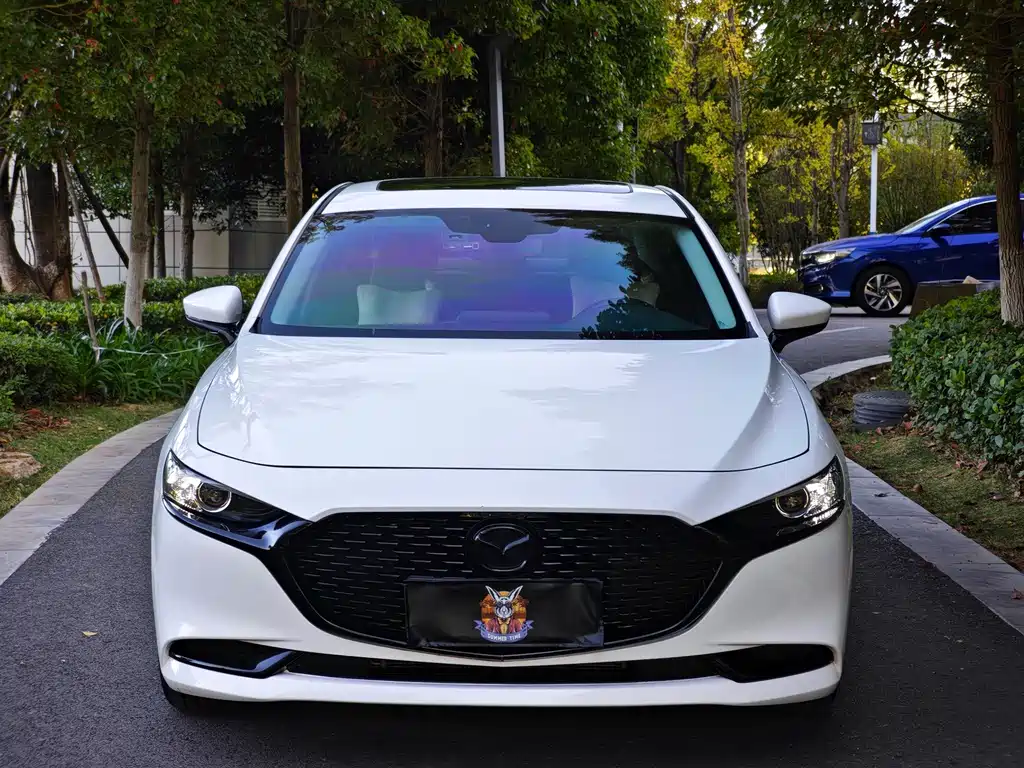 Mazda 3 Axela — миниатюра 2
