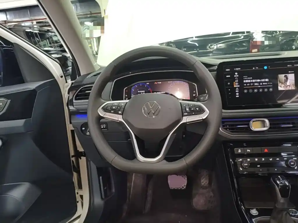 Volkswagen Tharu — миниатюра 11