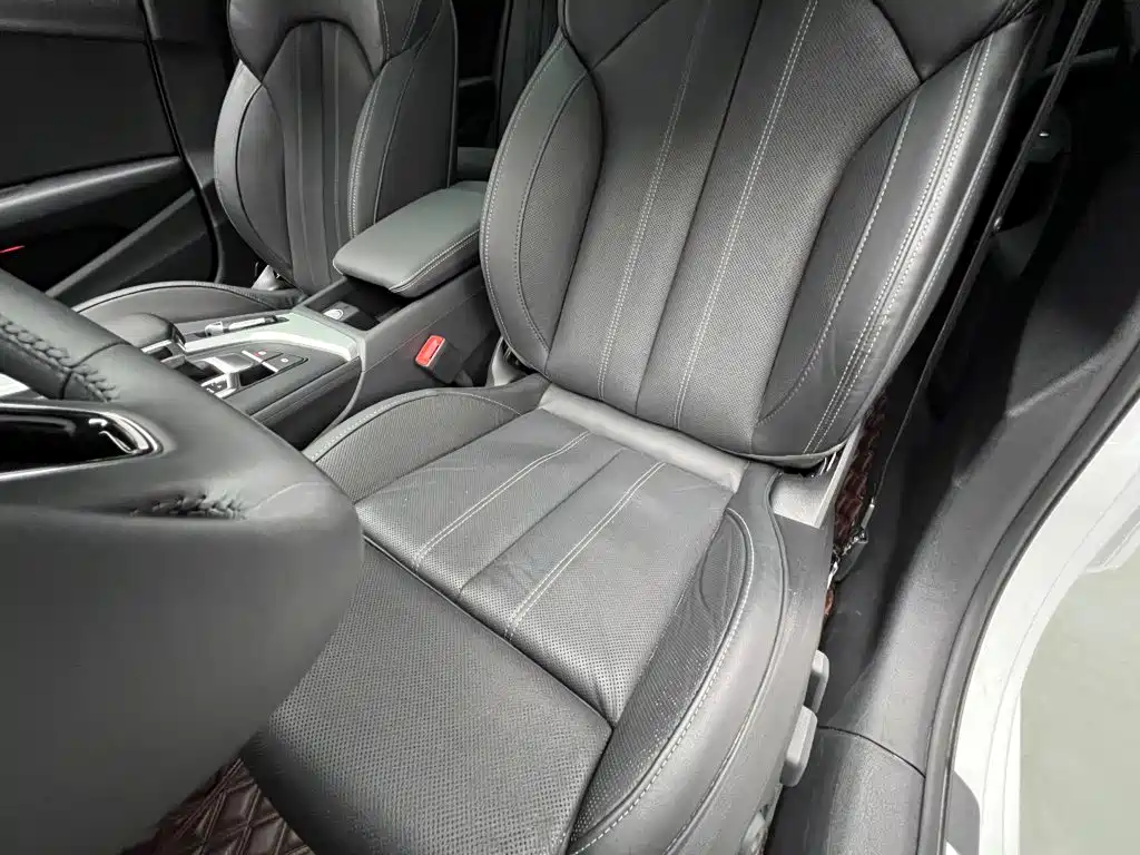 Audi A4L — миниатюра 4
