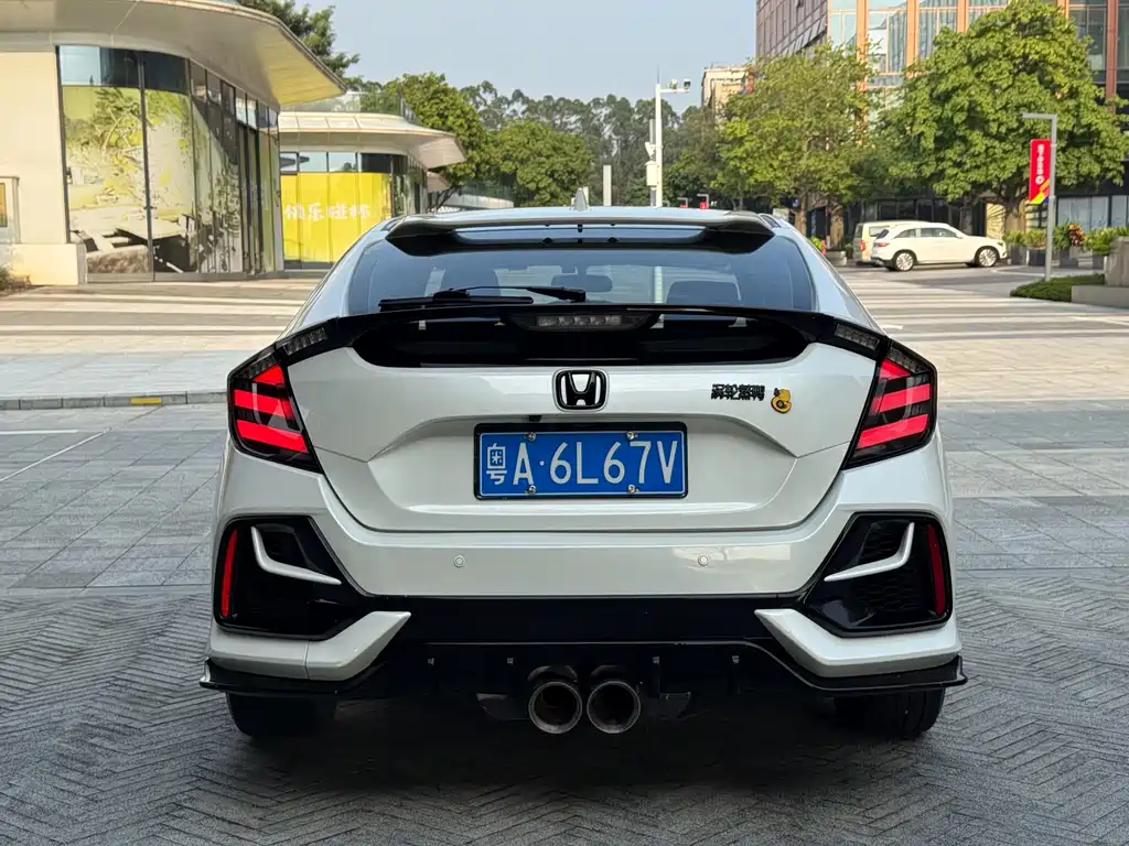 Honda Civic — миниатюра 6