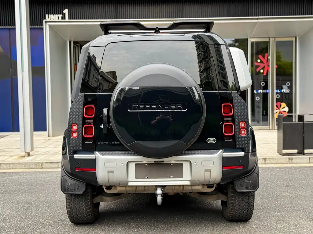 Land Rover Land Rover Defender 2021 110 P400