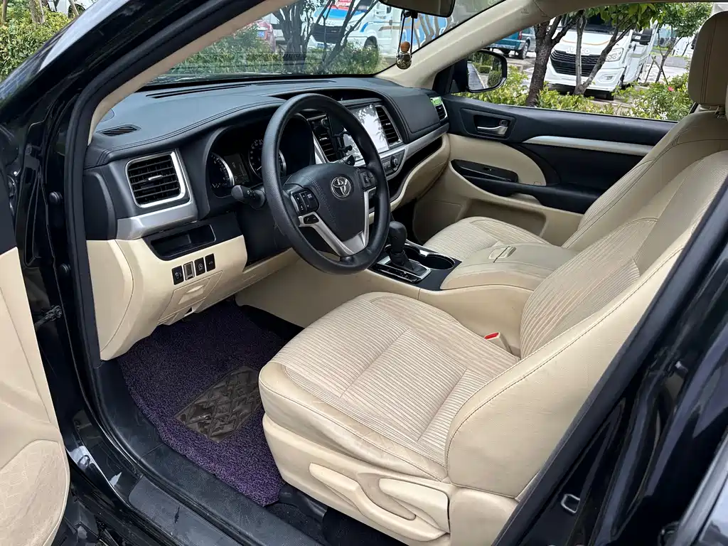Toyota Highlander — фотографии объявления, Фото 17