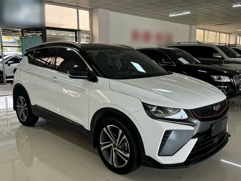 Geely Binyue — миниатюра 17