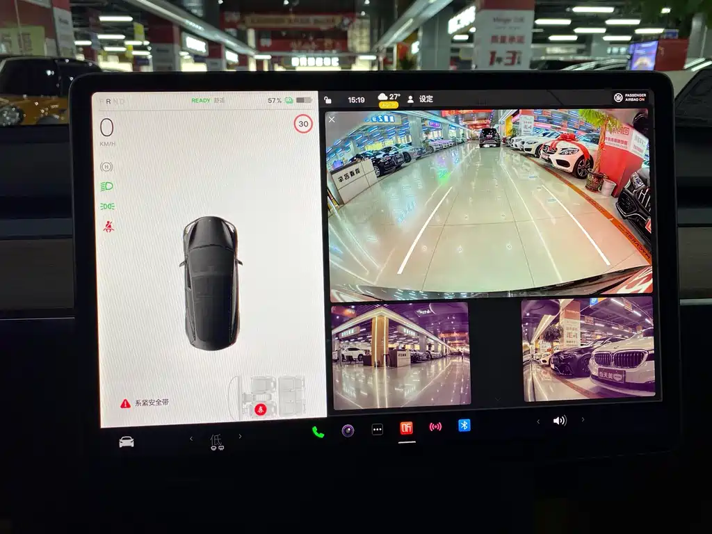 Tesla Model 3 — миниатюра 12
