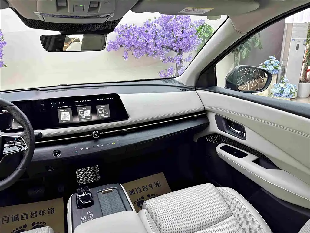 Nissan Ariya — миниатюра 13